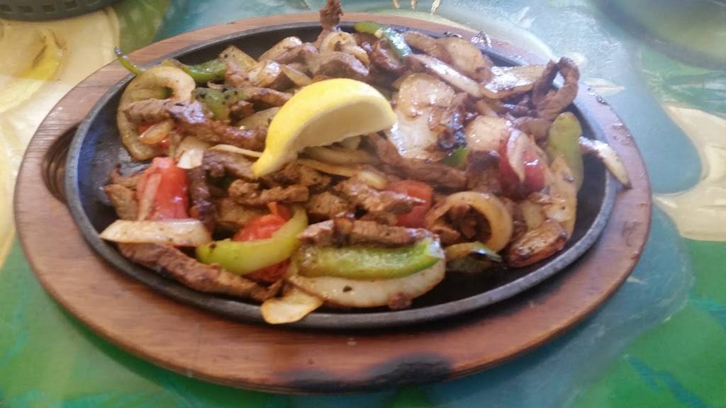 Pelanchos | restaurant | 605 N 12th St, Middlesboro, KY 40965, USA | 6062480303 OR +1 606-248-0303