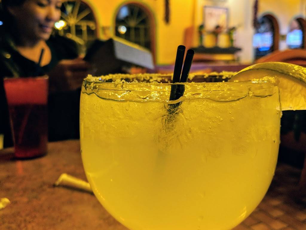 El Chubbys Mexican Restaurant | restaurant | 1191 S Abilene St, Aurora, CO 80012, USA | 3037551414 OR +1 303-755-1414