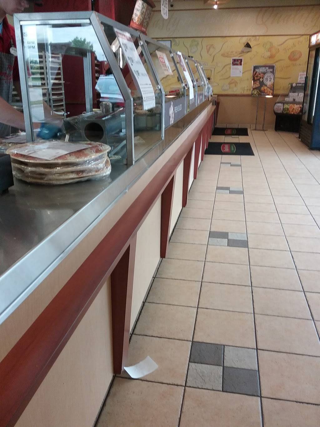 Papa Murphys Take N Bake Pizza | meal takeaway | 2936 New Pinery Rd, Portage, WI 53901, USA | 6087454200 OR +1 608-745-4200