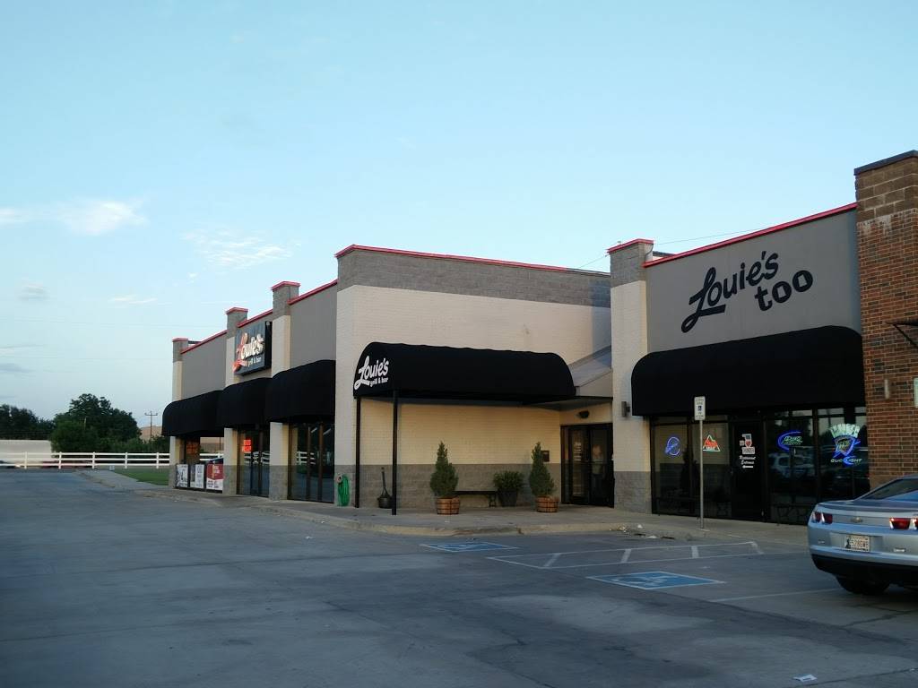 Louies Grill & Bar | restaurant | 1601 S I-35 Service Rd, Moore, OK 73160, USA | 4058957419 OR +1 405-895-7419