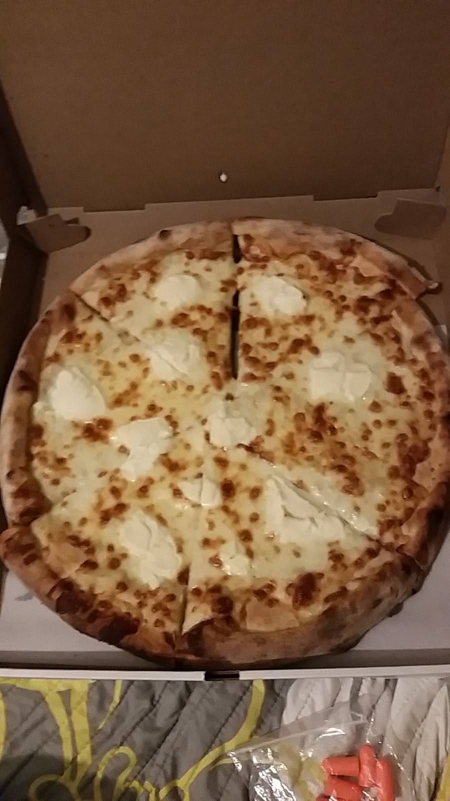 Antonios Pizzeria | restaurant | 1030 Bridge Plz # 2 , Rosendale, NY 12472, Kingston, NY 12401, USA | 8456583118 OR +1 845-658-3118