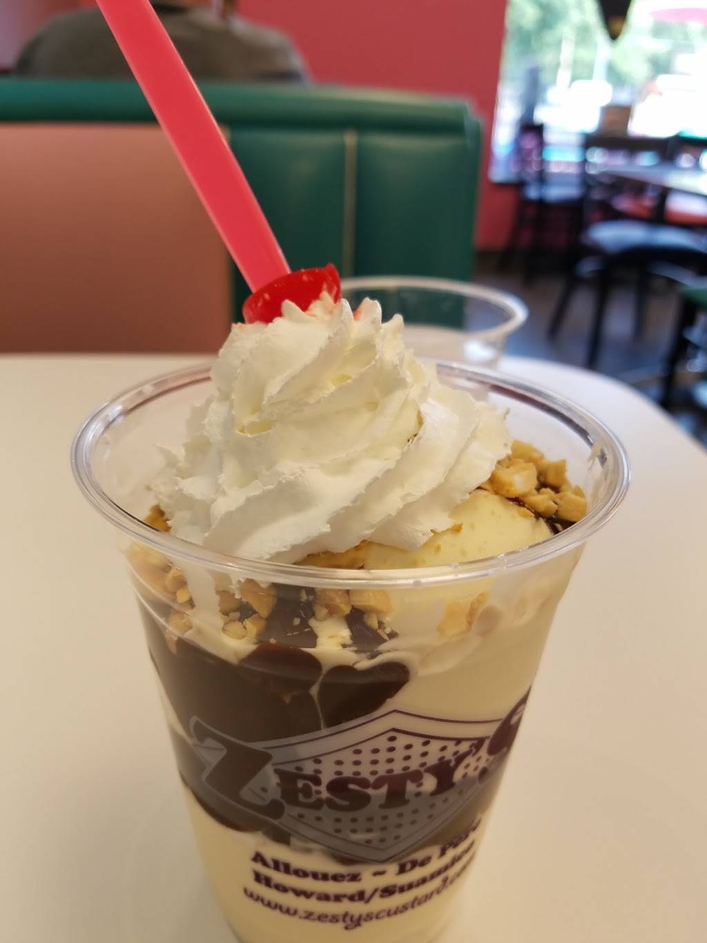 Zestys Frozen Custard & Grill | restaurant | 508 Greene Ave, Green Bay, WI 54301, USA | 9208840505 OR +1 920-884-0505