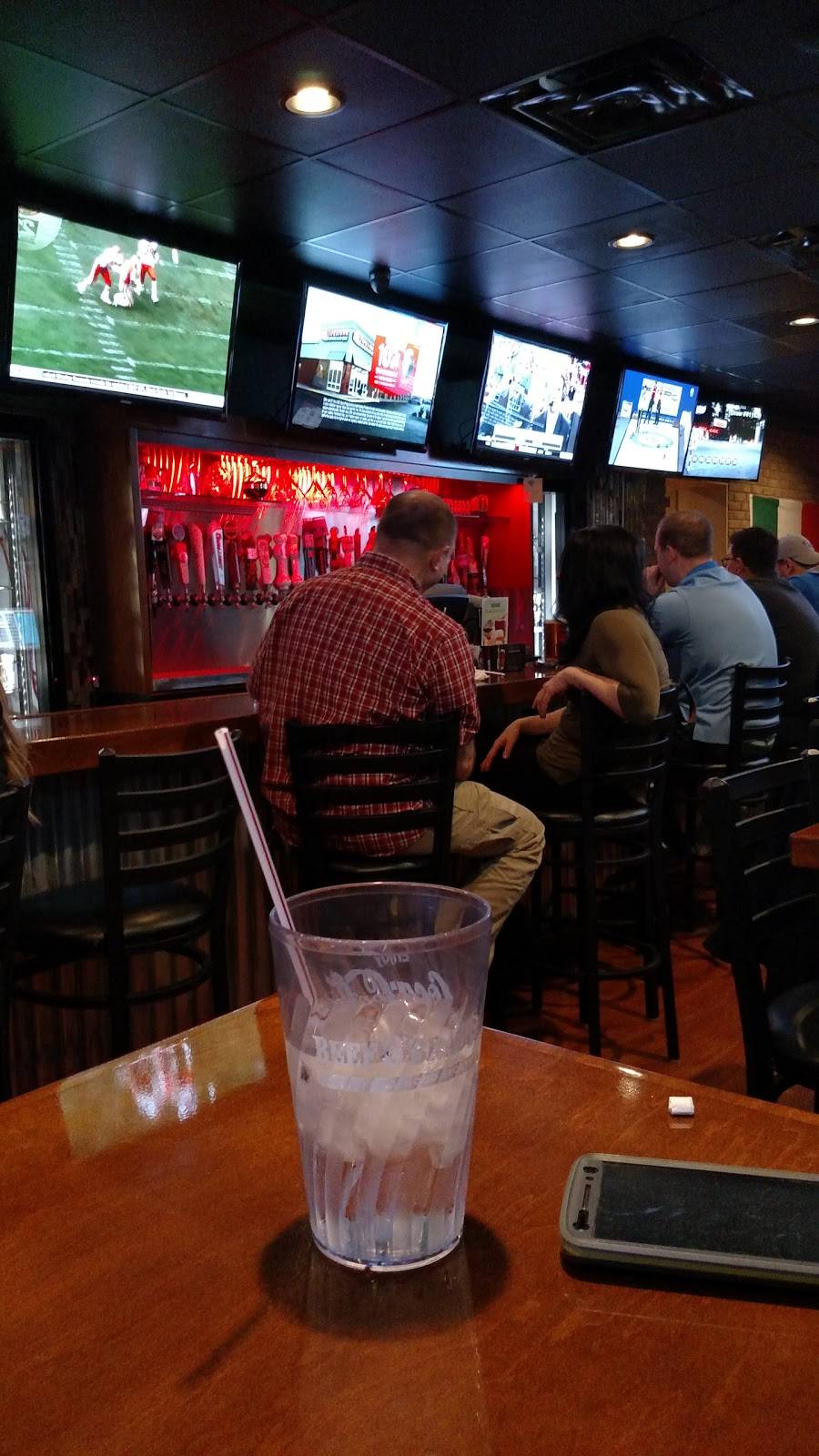 Beef O Bradys | restaurant | 3660 Niles Cortland Rd NE, Cortland, OH 44410, USA | 3304004815 OR +1 330-400-4815