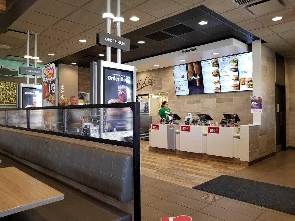 McDonalds | cafe | 2340 S Oneida St, Green Bay, WI 54304, USA | 9204972001 OR +1 920-497-2001