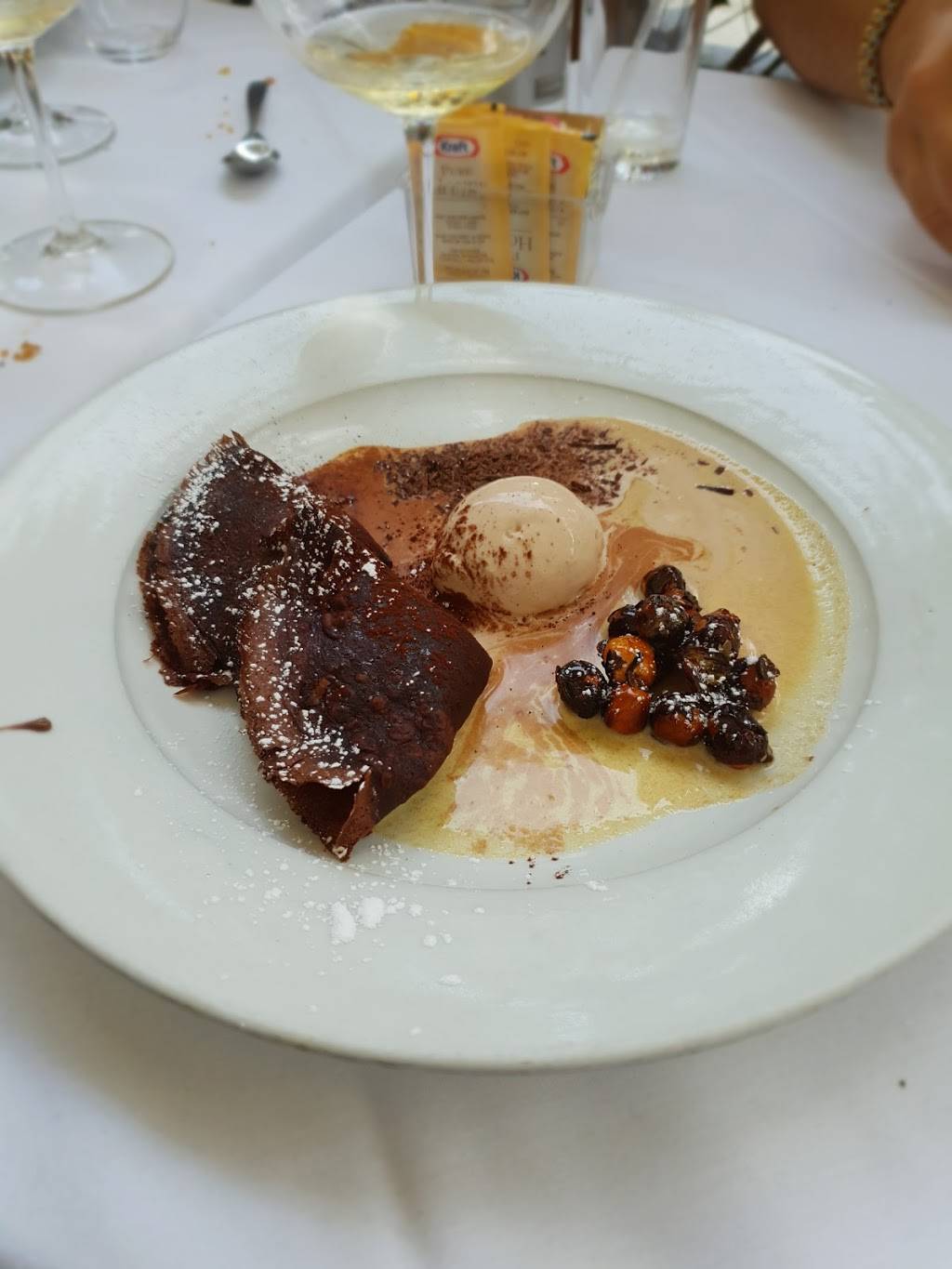 E Baldi | restaurant | 375 N Canon Dr, Beverly Hills, CA 90210, USA | 3102482633 OR +1 310-248-2633