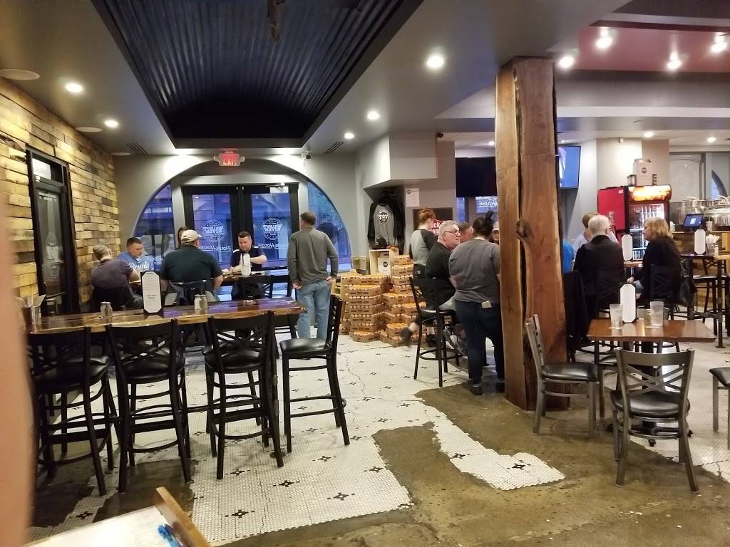 The PourHouse | restaurant | 711 E Douglas Ave, Wichita, KS 67202, USA | 3162604897 OR +1 316-260-4897