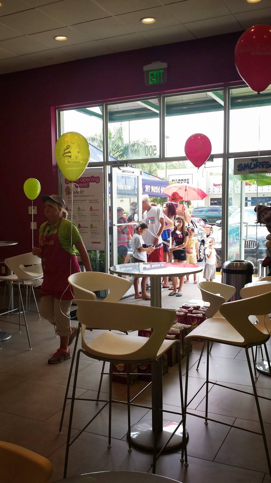 Menchies Frozen Yogurt | bakery | 5100 Daniels Pkwy Ste 500, Fort Myers, FL 33912, USA | 2394376283 OR +1 239-437-6283