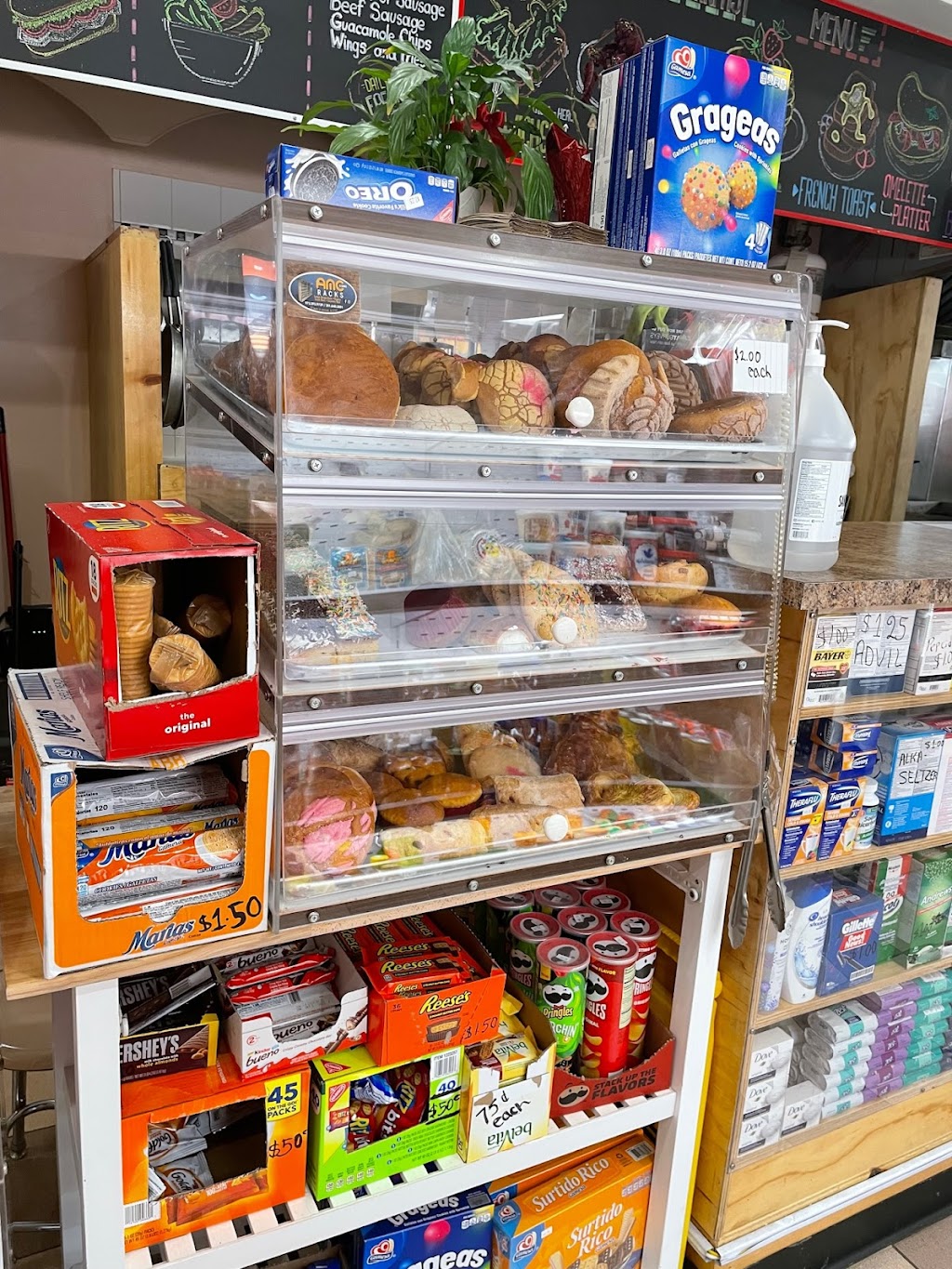 Ootzil Deli & Grocery | restaurant | 7607 New Utrecht Ave, Brooklyn, NY 11214, USA | 3473122212 OR +1 347-312-2212