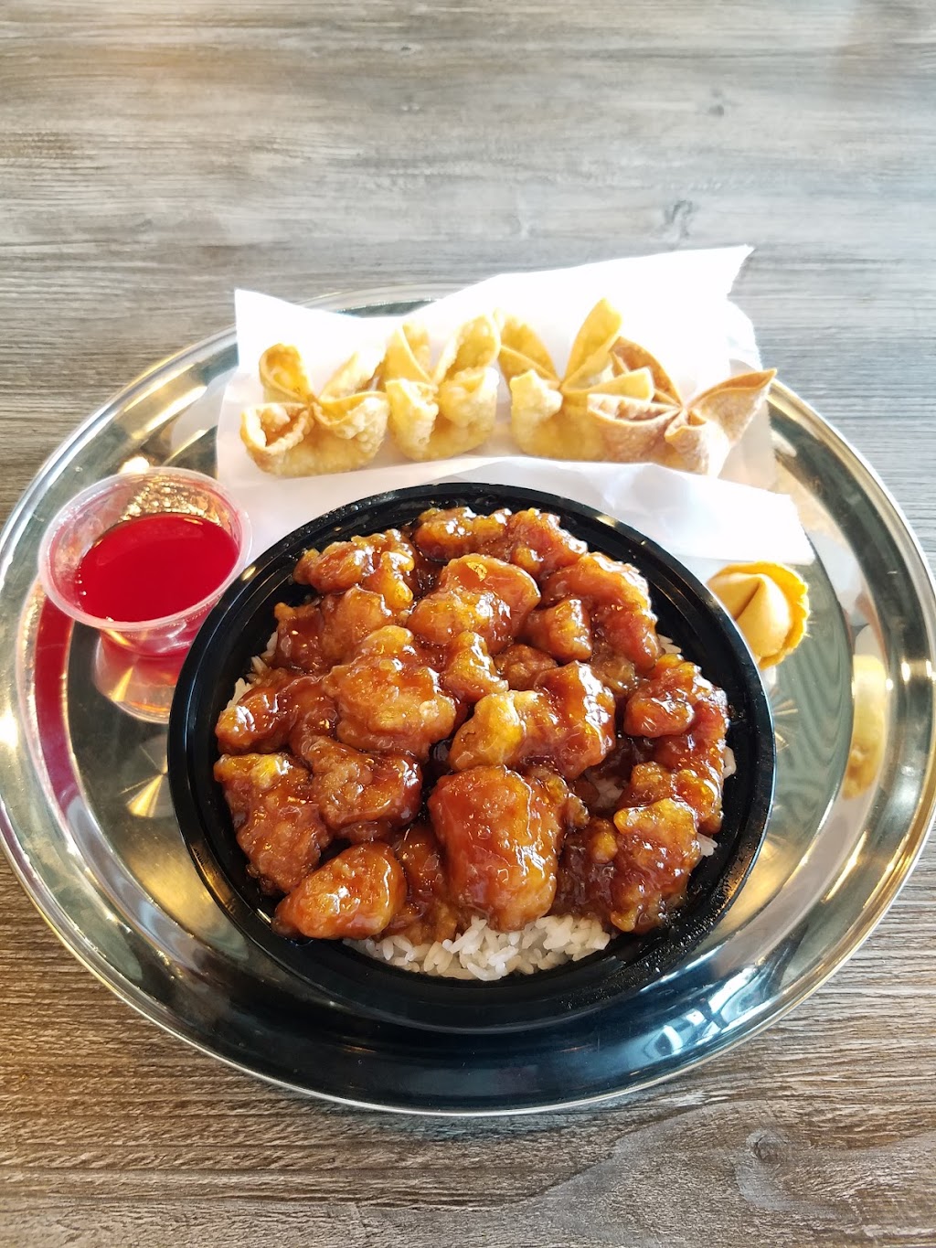 Ho Mei Express Chinese Kitchen | restaurant | 1820 W Mockingbird Ln #9, Dallas, TX 75235, USA | 2148197077 OR +1 214-819-7077