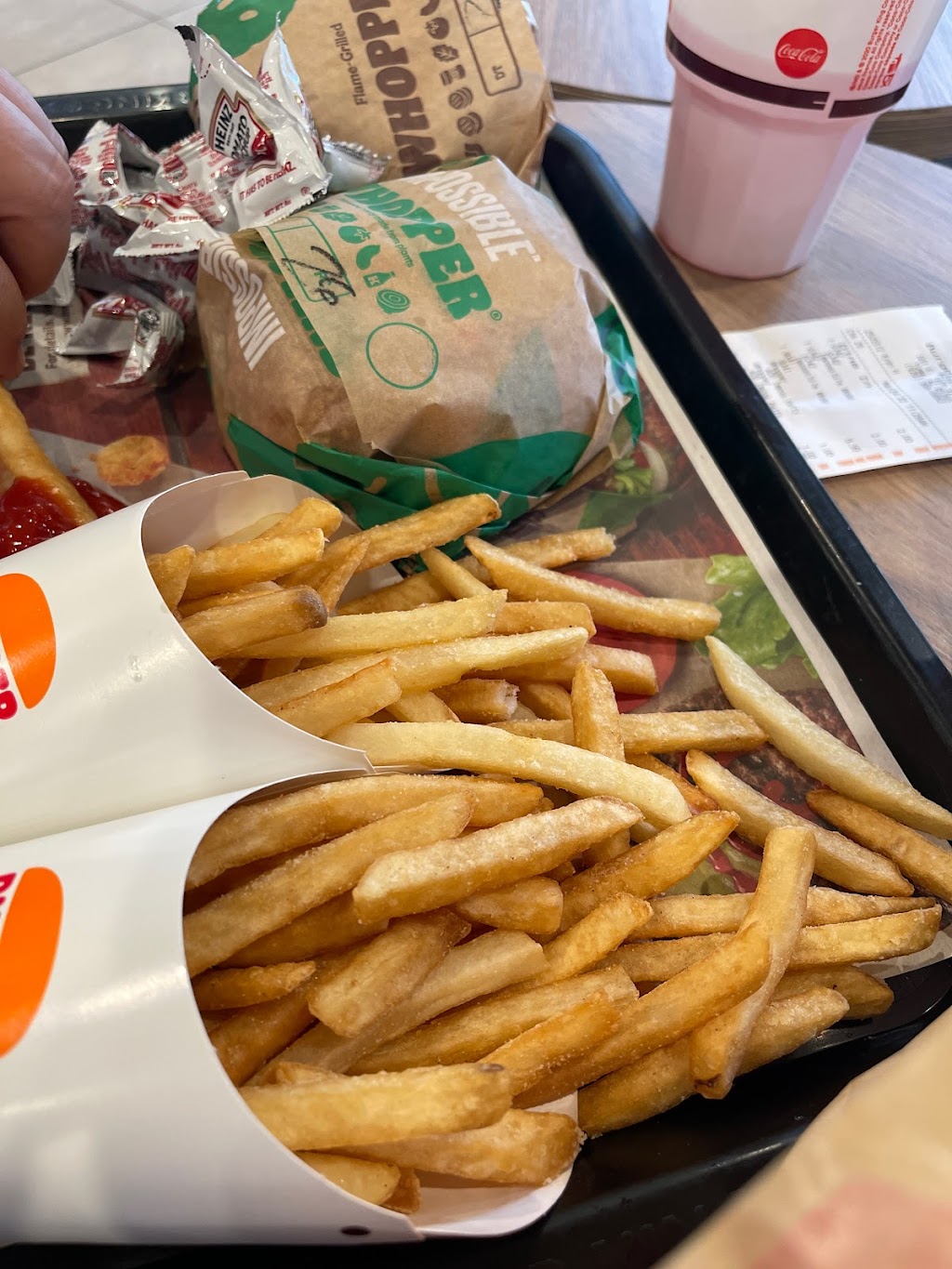 Burger King | restaurant | 581 E 16th St, Yuma, AZ 85365, USA | 9283665882 OR +1 928-366-5882