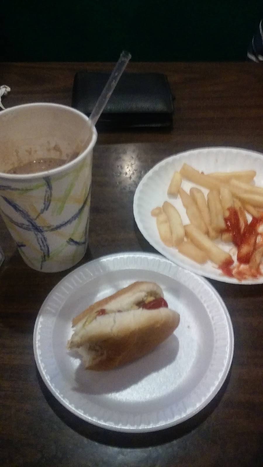 Pauls Place | restaurant | 1849 Greenwood Lake Turnpike, Hewitt, NJ 07421, USA | 9737282532 OR +1 973-728-2532