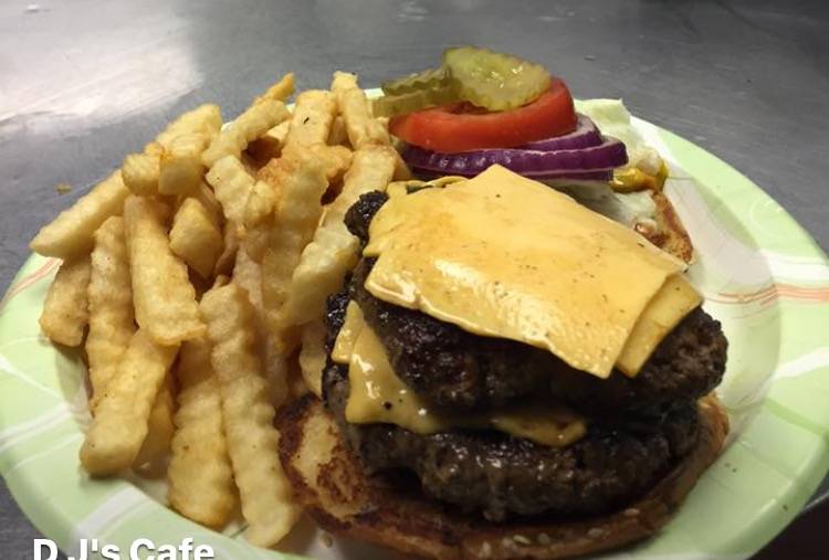 D Js Cafe | restaurant | 14656 Brown Bridge Rd, Covington, GA 30016, USA | 6786257853 OR +1 678-625-7853