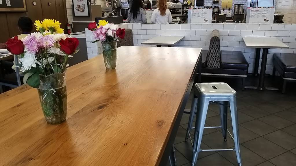 Chick-fil-A | restaurant | 4505 Wisconsin Ave NW, Washington, DC 20016, USA | 2022444514 OR +1 202-244-4514