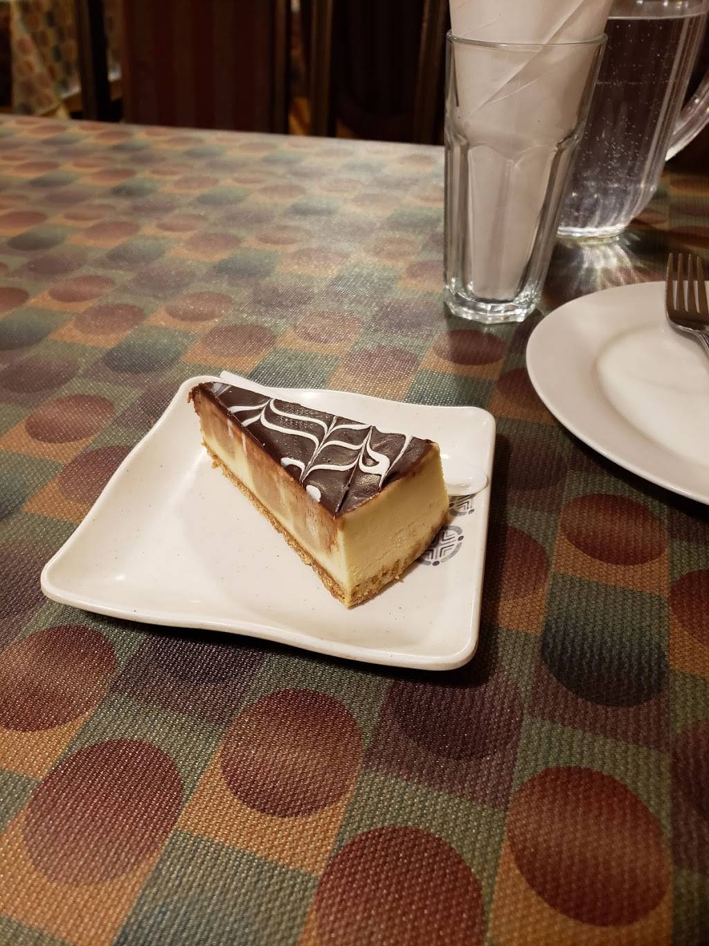 Super Hakka Restaurant | restaurant | 1801 Lawrence Ave E, Scarborough, ON M1R 2X7, Canada | 4167550855 OR +1 416-755-0855