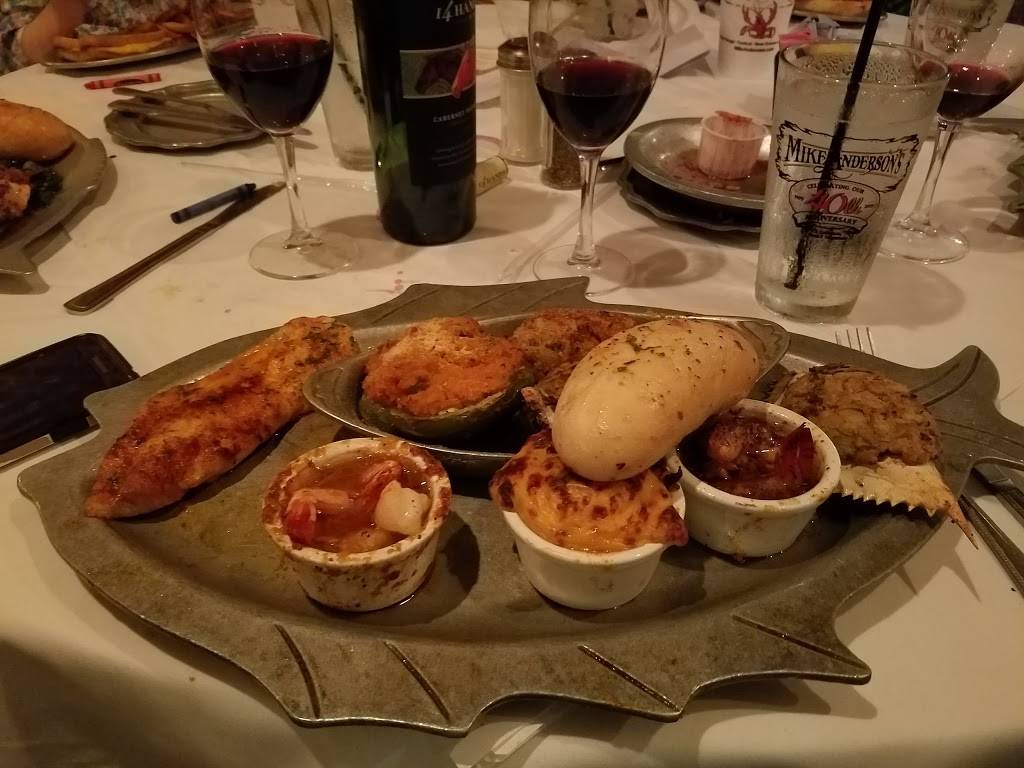 Mike Andersons - Gonzales | restaurant | 1500 Louisiana 30 W, Gonzales, LA 70737, USA | 2257436453 OR +1 225-743-6453