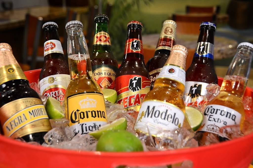 Teds Cafe Escondido | restaurant | 8324 S Western Ave, Oklahoma City, OK 73139, USA | 4056358337 OR +1 405-635-8337