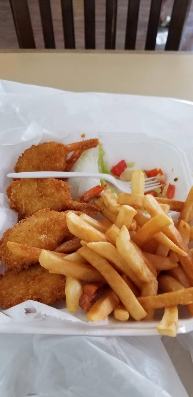 Moms deli | restaurant | 1101 4th Ave N, Bessemer, AL 35020, USA | 2054246703 OR +1 205-424-6703