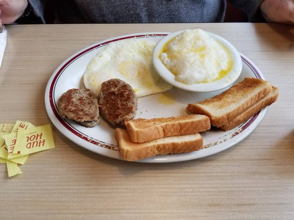 Huddle House | restaurant | 9047 Old Number Six Hwy, Santee, SC 29142, USA | 8038542220 OR +1 803-854-2220