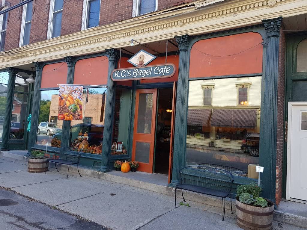 K.C.s Bagel Café | bakery | 17 Stowe St #1, Waterbury, VT 05676, USA | 8022441740 OR +1 802-244-1740