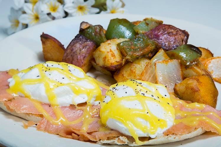 Cafe Con Amor | restaurant | 64-16 Roosevelt Ave, Woodside, NY 11377, USA | 7182055707 OR +1 718-205-5707