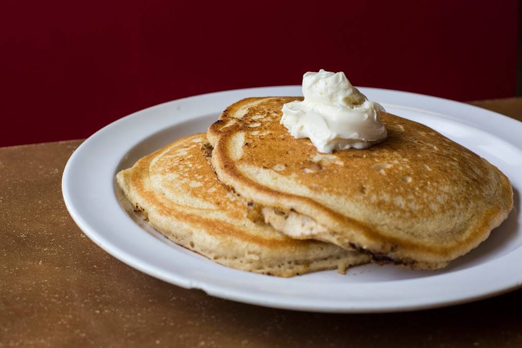 The Waffle Iron | restaurant | 4969 Park Ave, Memphis, TN 38117, USA | 9014408533 OR +1 901-440-8533