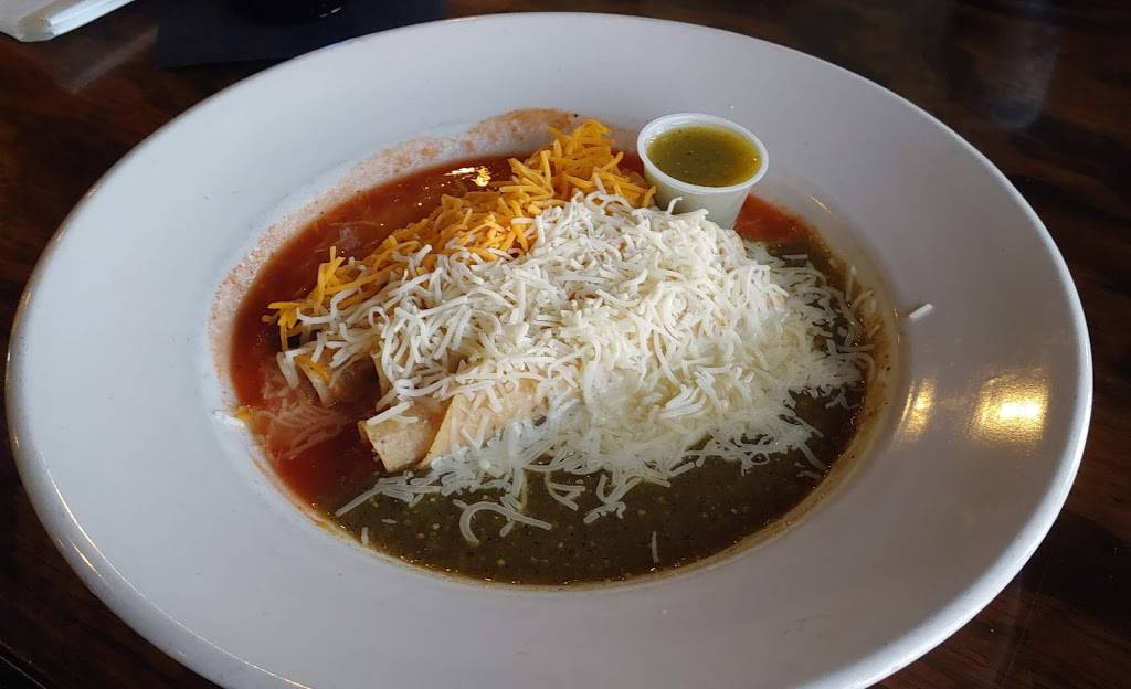 Cincinnati Bar & Grill | restaurant | 1700 N Zaragoza Rd #155, El Paso, TX 79936, USA | 9158561824 OR +1 915-856-1824