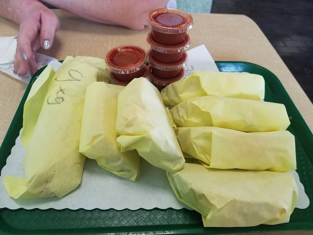 B Ts Buns & Torts | restaurant | 1530 S Mooney Blvd, Visalia, CA 93277, USA | 5596369066 OR +1 559-636-9066