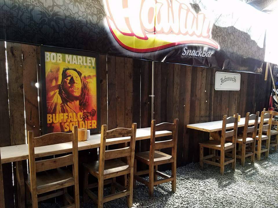 Hawiwi Snackbar | restaurant | Zona Centro, 22800 Ensenada, B.C., Mexico | 016461022581 OR +52 646 102 2581