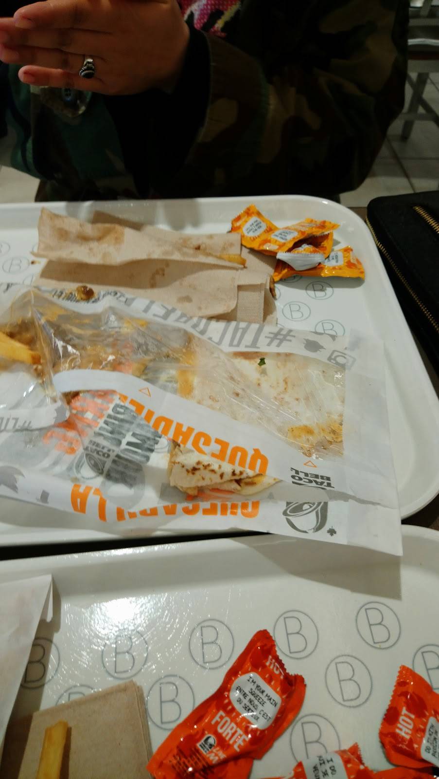 KFC | meal delivery | FC 12, 100 Bayshore Dr, Nepean, ON K2B 8C1, Canada | 6137217664 OR +1 613-721-7664