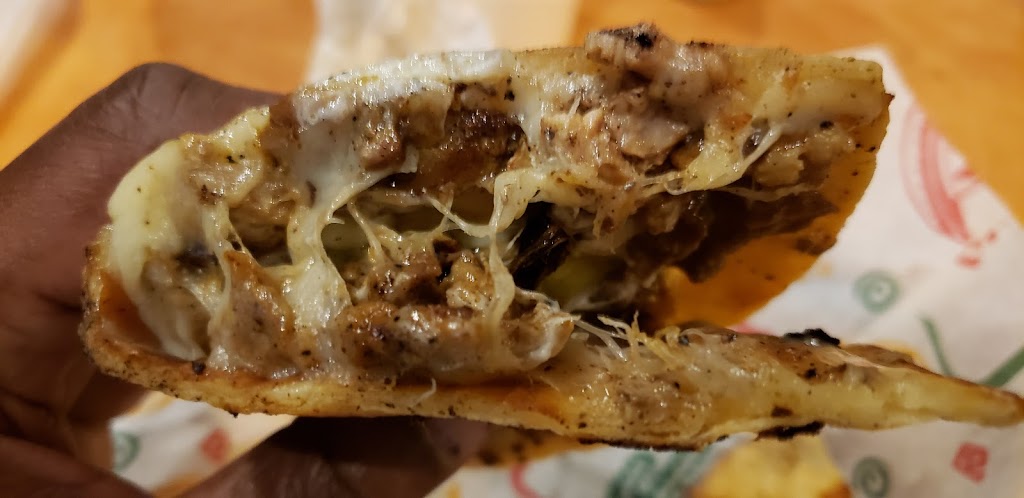 Pablitos Place | restaurant | 496 Memo Robinson Dr, Eagle Pass, TX 78852, USA | 8302130212 OR +1 830-213-0212