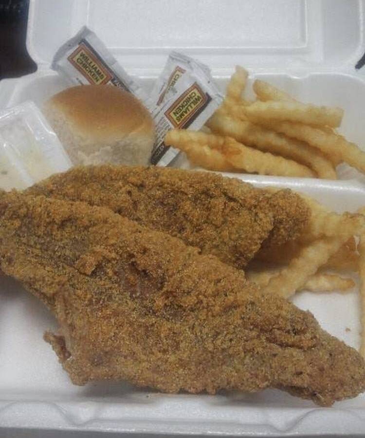 Williams Chicken | restaurant | 9359 Forest Ln, Dallas, TX 75243, USA | 9724371716 OR +1 972-437-1716