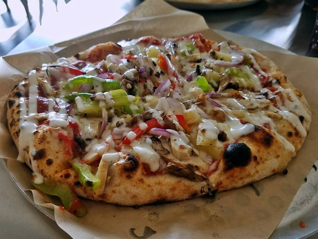 urban bricks pizza | restaurant | 10650 Culebra Rd, San Antonio, TX 78251, USA | 2106801111 OR +1 210-680-1111