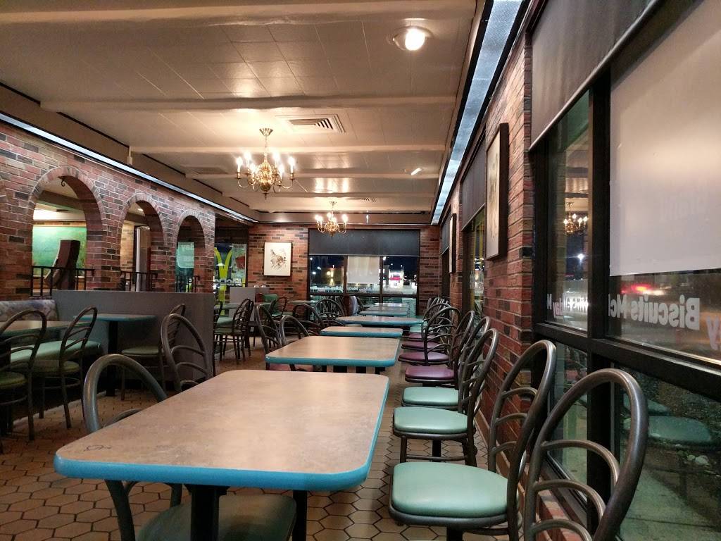 McDonalds | cafe | 2200 Snow Rd, Parma, OH 44134, USA | 2164591464 OR +1 216-459-1464