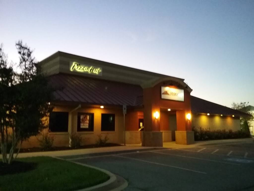 Pizza Hut | restaurant | 11 S Cranberry Rd, Westminster, MD 21157, USA | 4103860555 OR +1 410-386-0555
