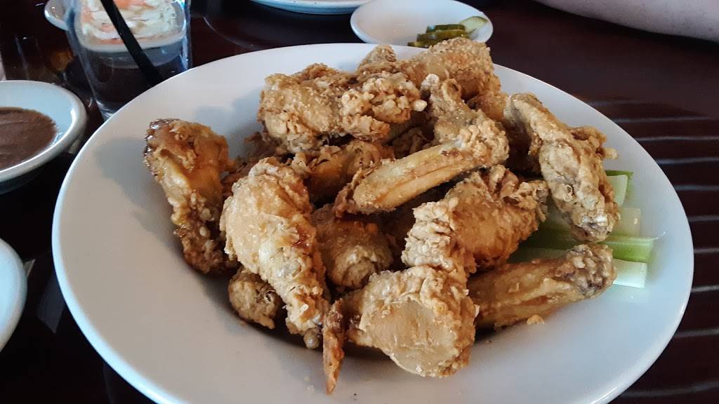 Dublins Crossing | restaurant | 1114 West Ave, Crossville, TN 38555, USA | 9317871400 OR +1 931-787-1400