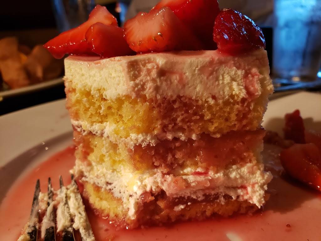 LongHorn Steakhouse | meal takeaway | 6115 N Illinois St, Fairview Heights, IL 62208, USA | 6183948540 OR +1 618-394-8540