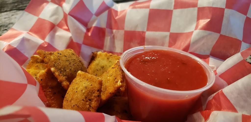 Roccos Pizza of Monett | restaurant | 301 S Hickory St, Monett, MO 65708, USA | 4176351206 OR +1 417-635-1206