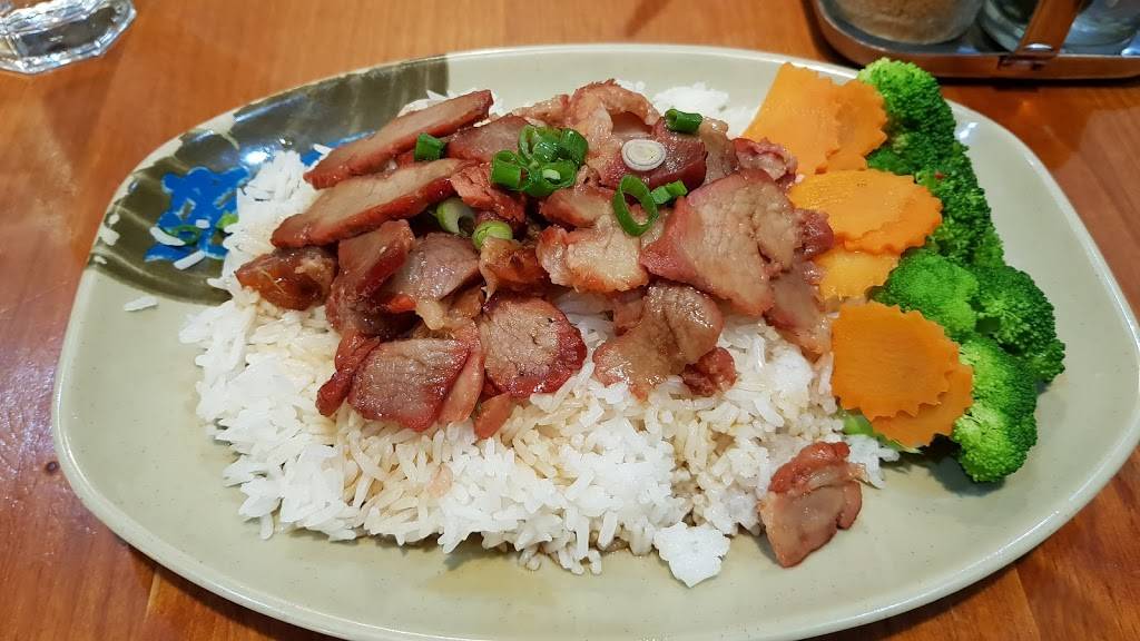 Golden Thai | restaurant | 1509 W Taylor St # 1, Chicago, IL 60607, USA | 3127330760 OR +1 312-733-0760