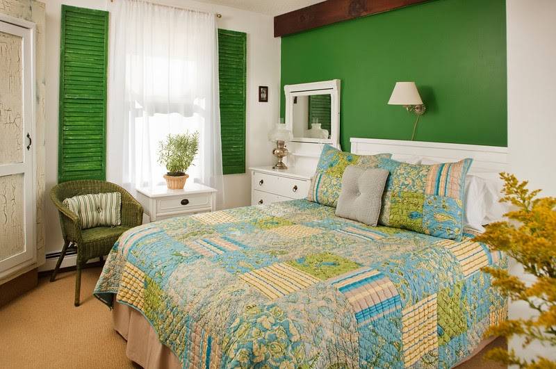 Squam Lake Inn | restaurant | 28 Shepard Hill Rd, Holderness, NH 03245, USA | 6039684417 OR +1 603-968-4417