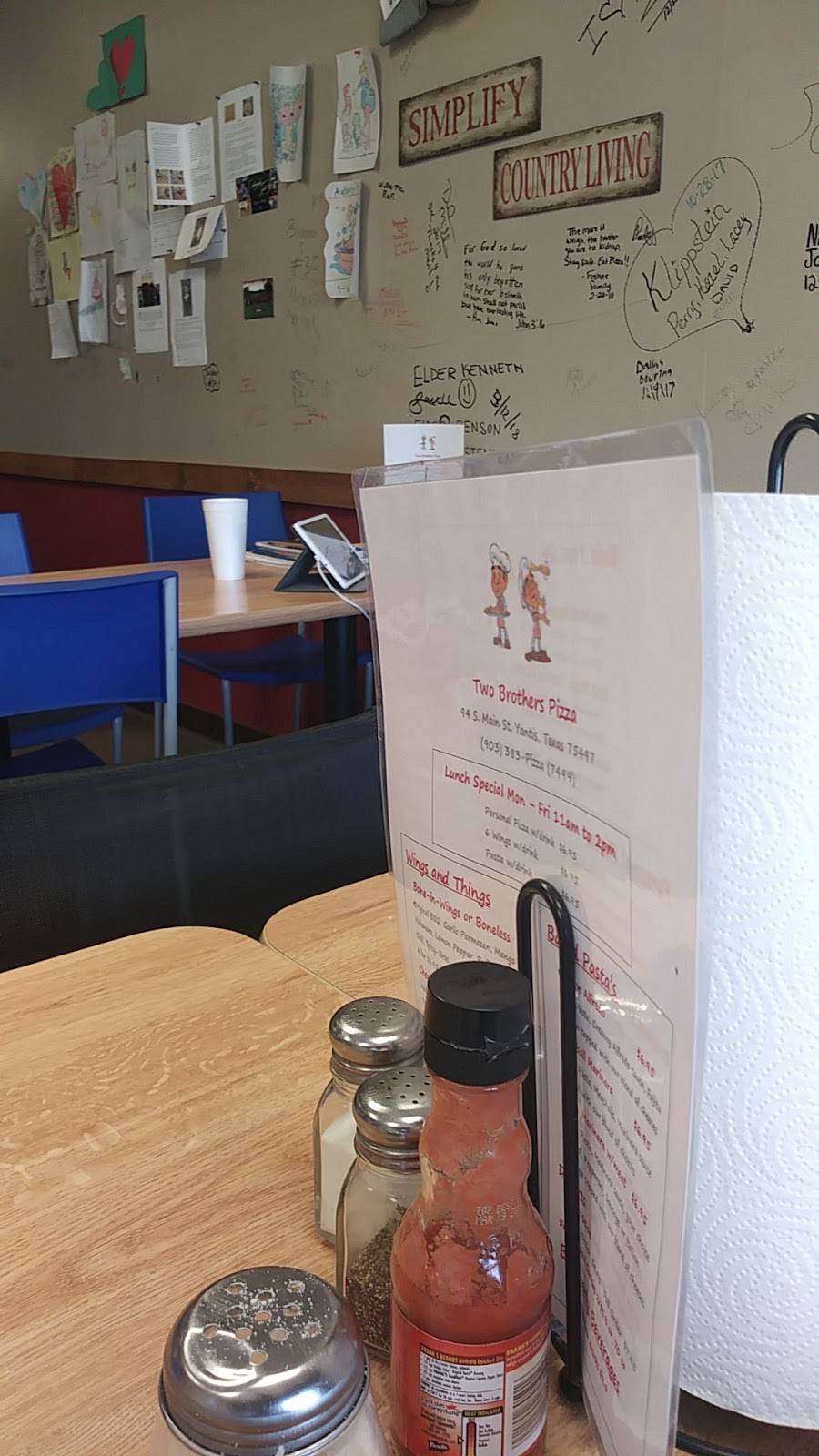 Two Brothers Pizza | restaurant | 94 South Main Street, Yantis, TX 75497, USA | 9033837499 OR +1 903-383-7499