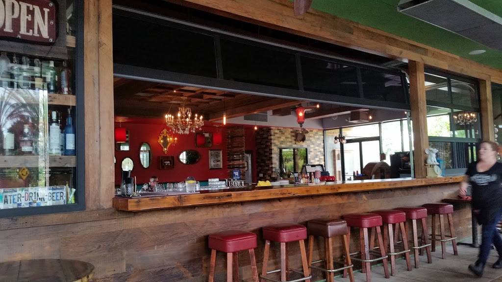 Flying Pig Pub & Kitchen Vista | restaurant | 230 S Santa Fe Ave, Vista, CA 92084, USA | 7606304311 OR +1 760-630-4311