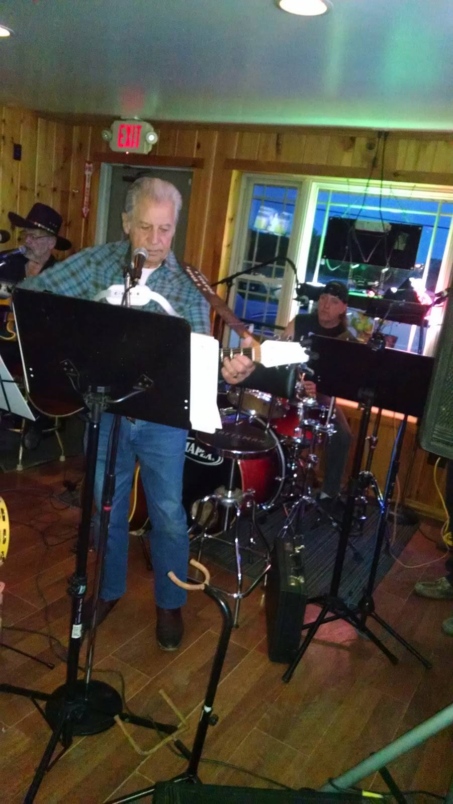 Wadsworths Grill | restaurant | 3901 Main St, Wadsworth, NY 14533, USA | 5852435508 OR +1 585-243-5508