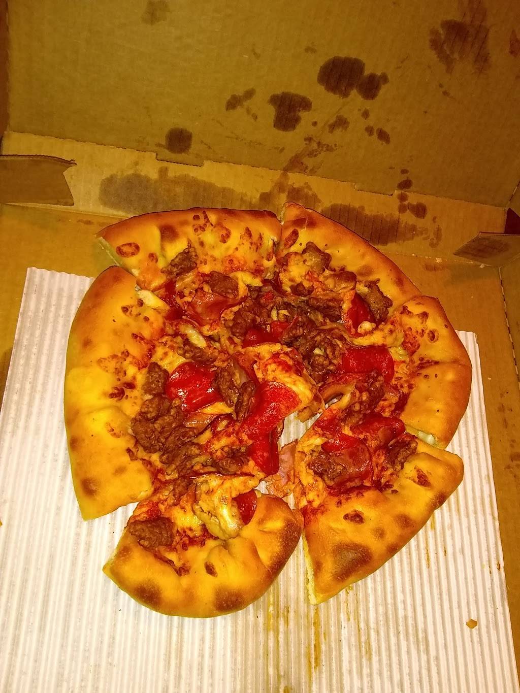 Pizza Hut | restaurant | 901 E Yorba Linda Blvd, Placentia, CA 92870, USA | 7149964222 OR +1 714-996-4222