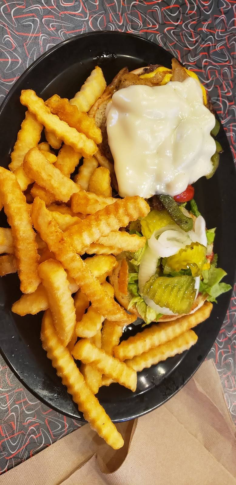 CJ’s Wings N Things Downtown | restaurant | 1204 1st Ave, Columbus, GA 31901, USA | 7062216160 OR +1 706-221-6160