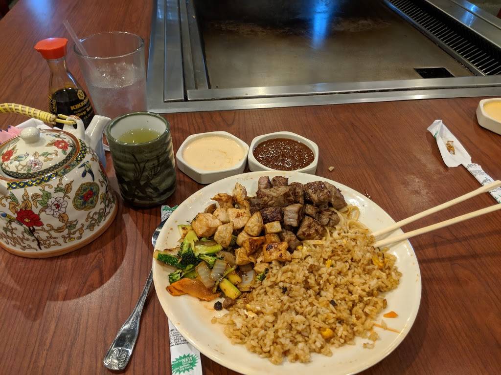 Daruma Japanese Steakhouse | restaurant | 5261 Westpointe Plaza Drive, Columbus, OH 43228, USA | 6149968351 OR +1 614-996-8351