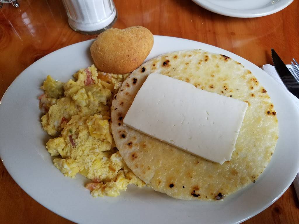 La Sorpresa y Mas | restaurant | 61 Cedar St, Norwalk, CT 06854, USA | 2035230102 OR +1 203-523-0102