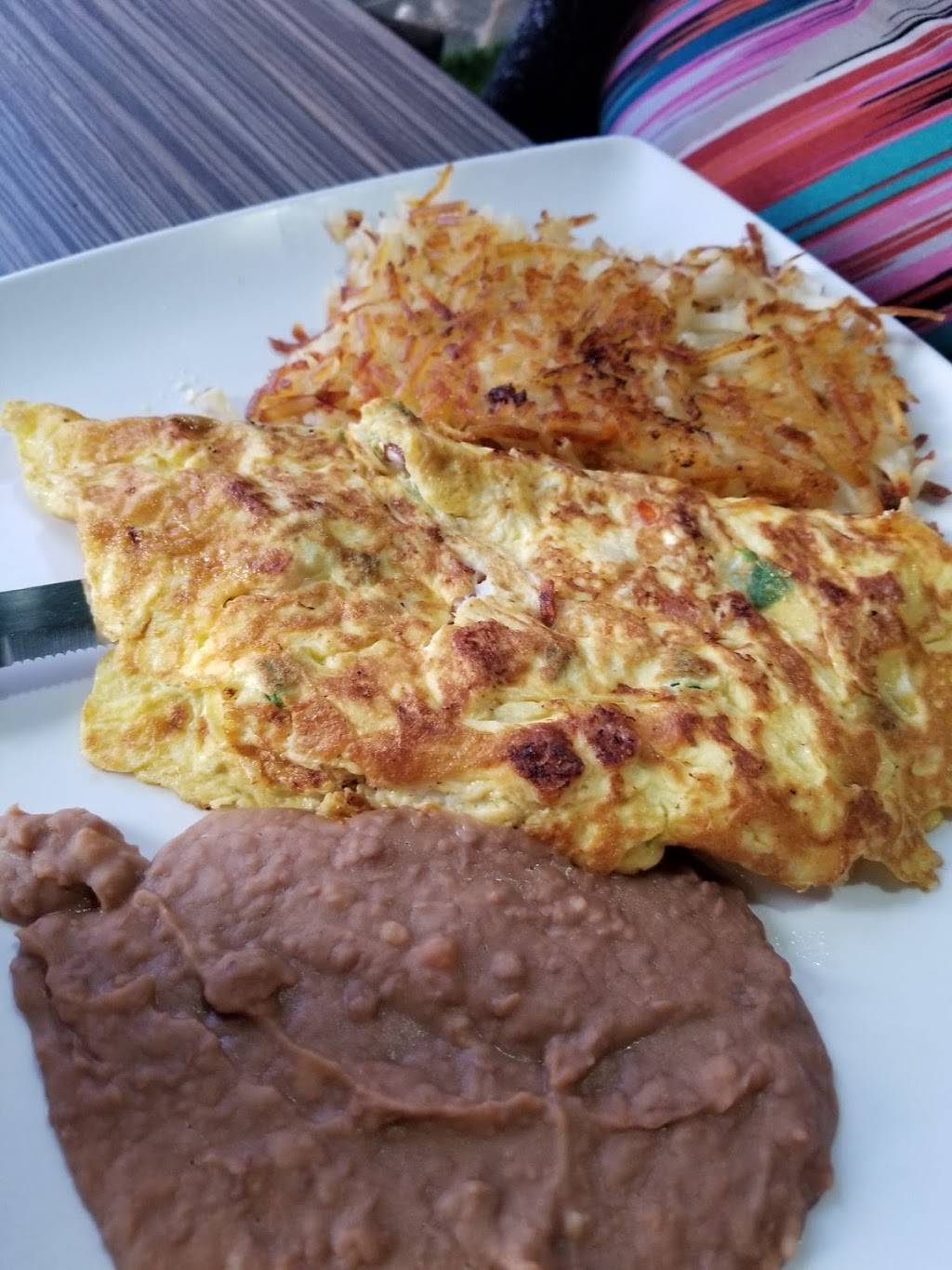 Good Coffee, Geronimo | restaurant | 6101-6133 Montana Ave, El Paso, TX 79925, USA | 9153072912 OR +1 915-307-2912