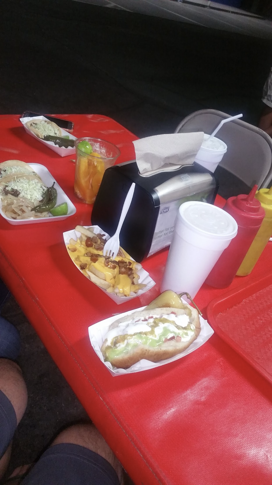 La Pasadita Hot Dogs | restaurant | 10650 W Indian School Rd, Phoenix, AZ 85037, USA | 6234187035 OR +1 623-418-7035