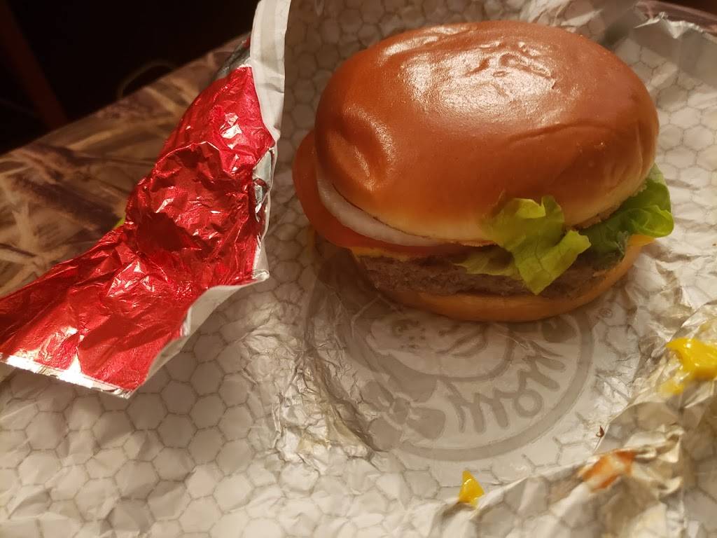 Wendys | restaurant | 1475 N University Dr, Coral Springs, FL 33071, USA | 9543405527 OR +1 954-340-5527