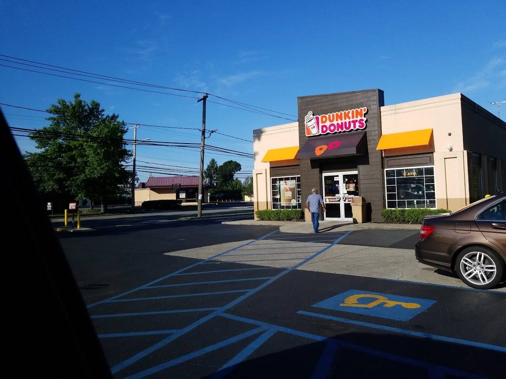Dunkin Donuts | cafe | 705 Old Country Rd, Westbury, NY 11590, USA | 5162809041 OR +1 516-280-9041